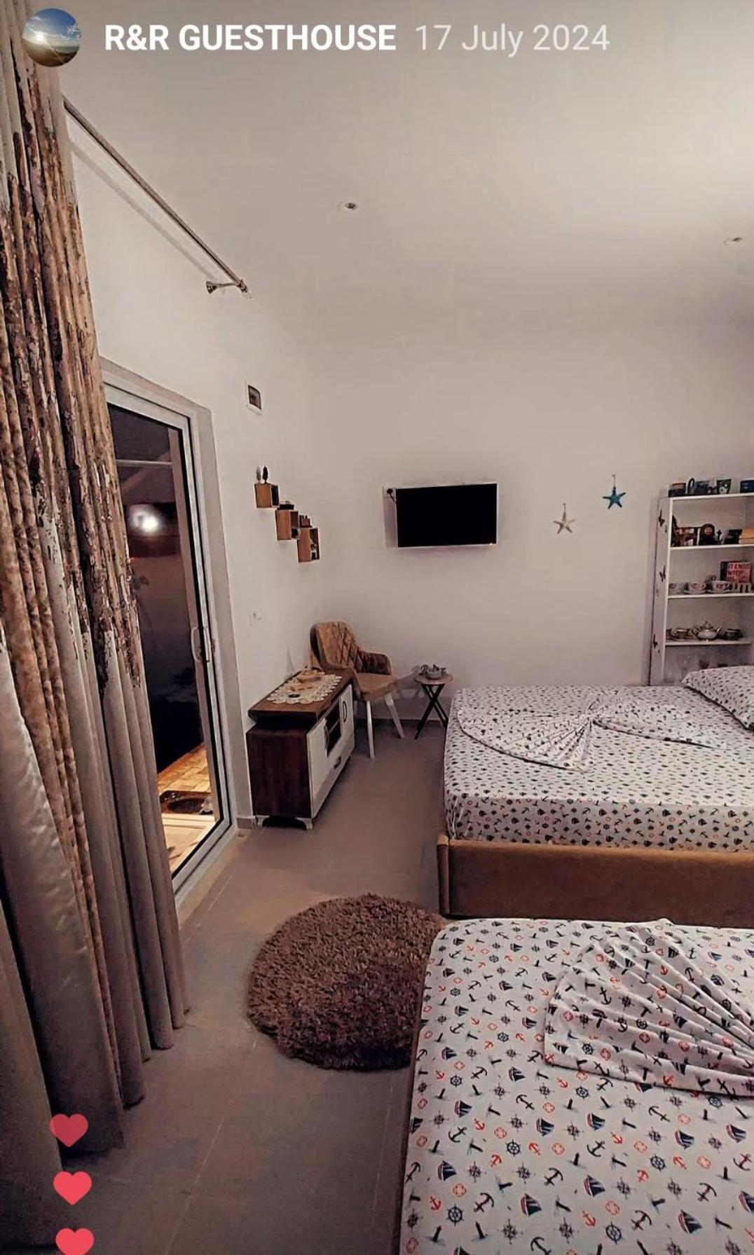 Hotel R&R Gesthouse à Široka Extérieur photo